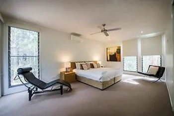 Beach Road Holiday Homes Sunshine Coast 0*,