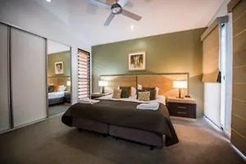 Beach Road Holiday Homes Sunshine Coast Villa